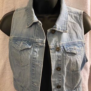 Crop Jean sleeveless jacket